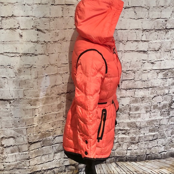 Women’s European Style Puffer Winter Coat - Picture 6 of 16